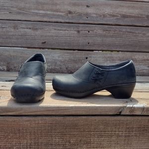 Dansko black clogs - 37